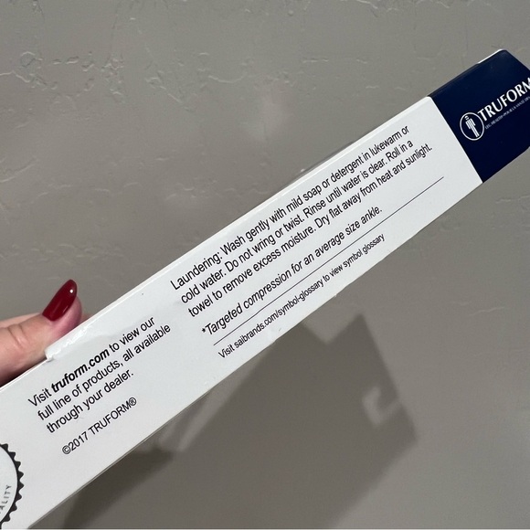 Truform Medical firm Compression Stockings for Men and Women sz Small black, NIB - Picture 10 of 10